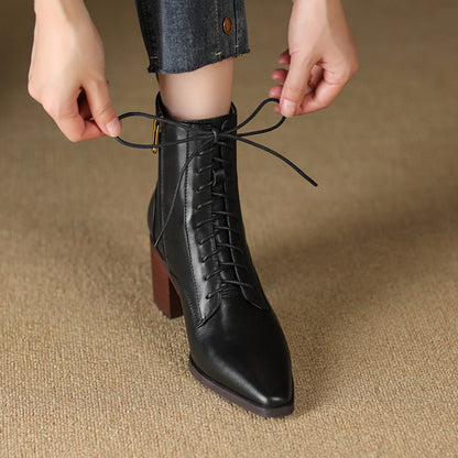 Bottines a lacets a talon épais