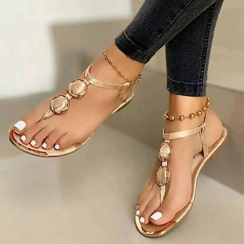 Platt Sandalen