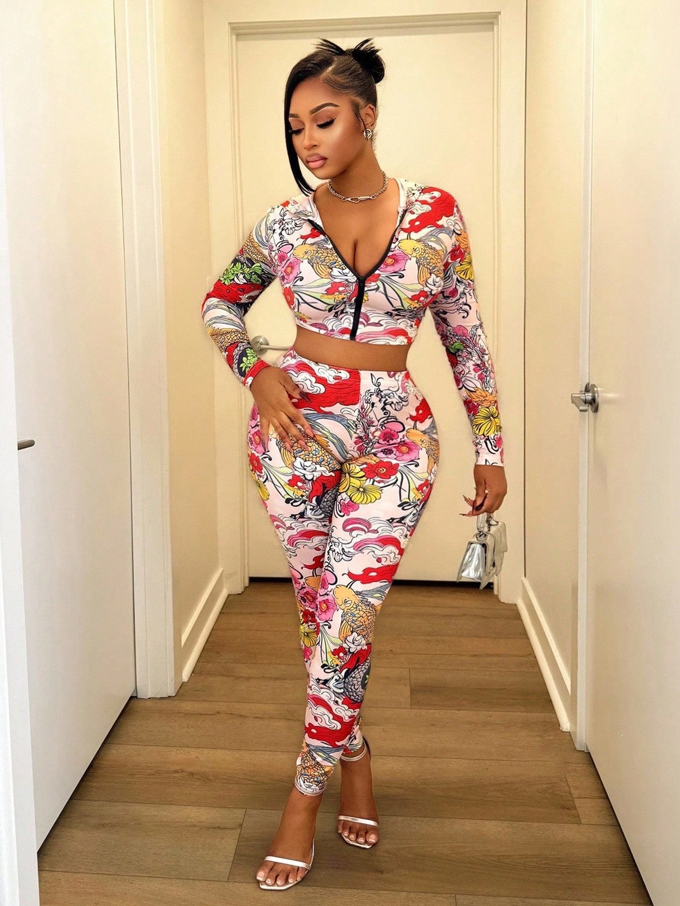 Women's Fashion Hooded Printed Top And Waist-length Sexy Pants Set