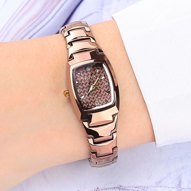 Montre en acier tungstène étanche
