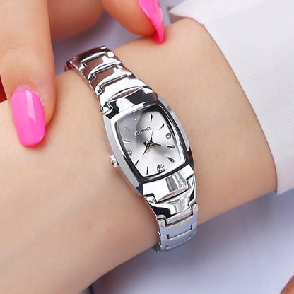 Montre en acier tungstène étanche
